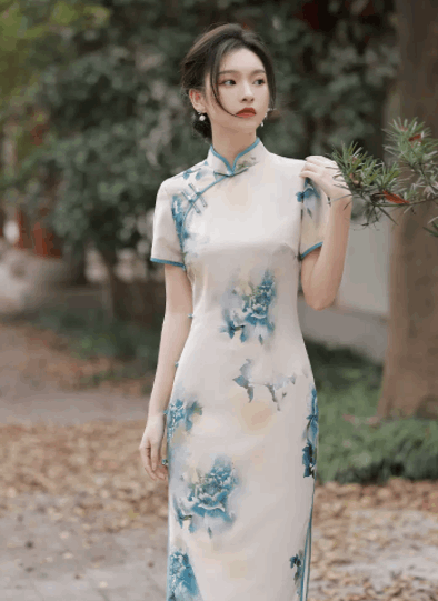 Short Sleeve Mandarin Collar Bamboo Print Midi Qipao main image 1