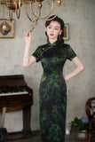 Kostenlose Änderung, traditionelles chinesisches Qipao-Kleid, Cheongsam aus Maulbeerseide, Abendkleid, grüne Farbe, Blumendrucke