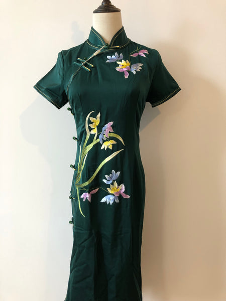 Robe Qipao chinoise moderne, qipao brodé, qipao vert foncé, col mandarin