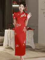 traditionelles chinesisches Kleid, chinesisches Cheongsam, Spitzen-Qipao, Hochzeits-Qipao, Hochzeitskleid, Brautkleid, Teezeremonie, Mandarinkragen