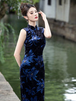 Modern Chinese qipao，Chinese Cheongsam Dress, Evening Dress, sleeveless velvet qipao