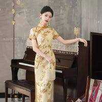 Robe traditionnelle chinoise, China Cheongsam, ramie qipao, Qipao d'été de couleur claire, imprimés fleuris, manches courtes, col mandarin