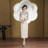 Kostenlose Änderung, chinesisches Hochzeitskleid, florales Spitzen-Cheongsam, rotes Brautkleid, Teezeremonie, Mandarinkragen