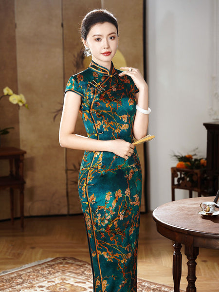 Modern qipao, Chinese Qipao dress, Mulberry Silk cheongsam, Evening Dr QipaoMood Modern qipao, Chinese Qipao dress, Mulberry Silk cheongsam, Evening Dr QipaoMood