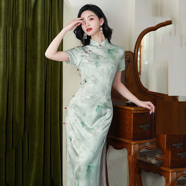 Modern Chinese qipao, Chinese Cheongsam Dress, Evening Dresses, Ball G QipaoMood Modern Chinese qipao, Chinese Cheongsam Dress, Evening Dresses, Ball G QipaoMood