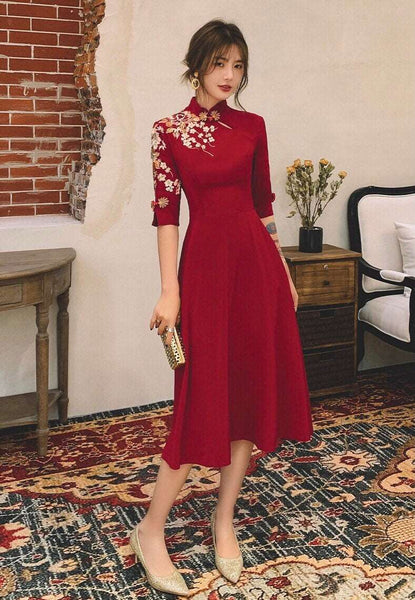 Custom make available, Chinese wedding dress, embroidered qipao, Red embroidery flower Cheongsam, Bridal dress, tea Ceremony