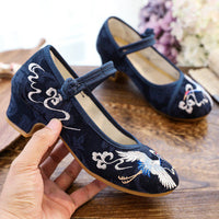 Chinese embroidery style womens shoes with Crane, pointed toes, Mary Jane shoes