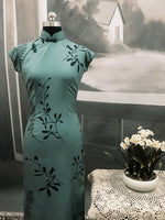 Traditional Chinese dress, Tang Wei qipao, Lust caution, Chinese Cheongsam, Green qipao, Long Evening Dress, mandarin collar