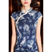 Robe chinoise moderne, robe de soirée, qipao en soie bleu marine, imprimé floral, robe de printemps
