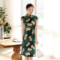 Free alteration, Traditional Chinese Qipao dress, Mulberry Silk cheongsam,  Evening Dress, green color, midi length
