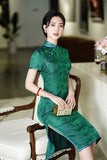 Kostenlose Änderung, traditionelles chinesisches Qipao-Kleid, Cheongsam aus Maulbeerseide, grünes Jacquard-Qipao, knielanges Kleid
